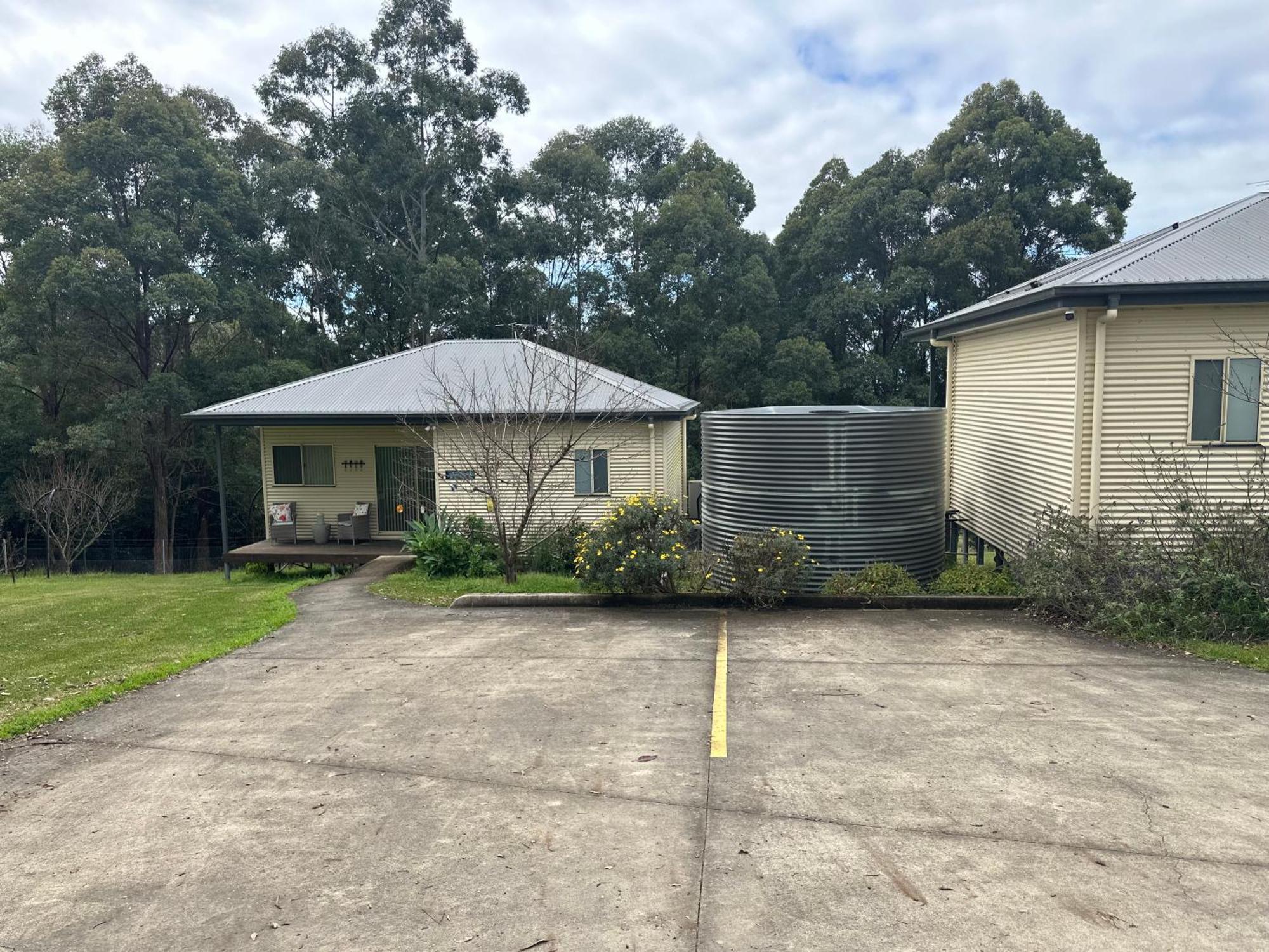Blueberry Hills On Comleroy Farmstay - Self-Contained Cottages Kurrajong Екстер'єр фото